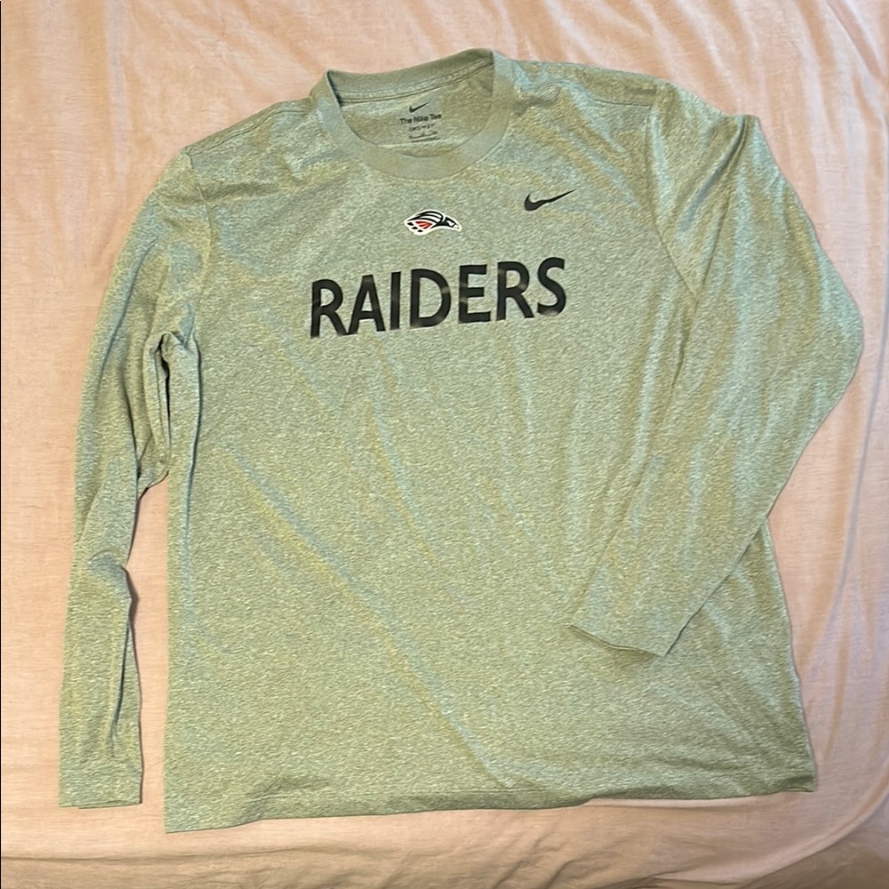 Nike Men's Gray Raiders Long Sleeve Shirt